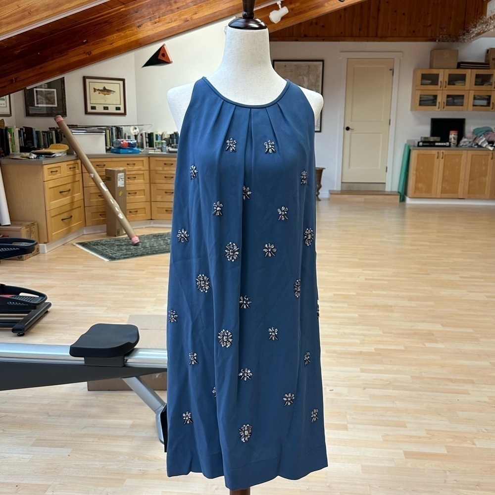 BCBG Maxazria blue Lynzie rhinestone sleeveless dress size Medium M NWT